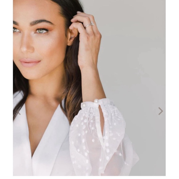 Robed with Love - ALANNA ROBE - NWT - Picture 3 of 7